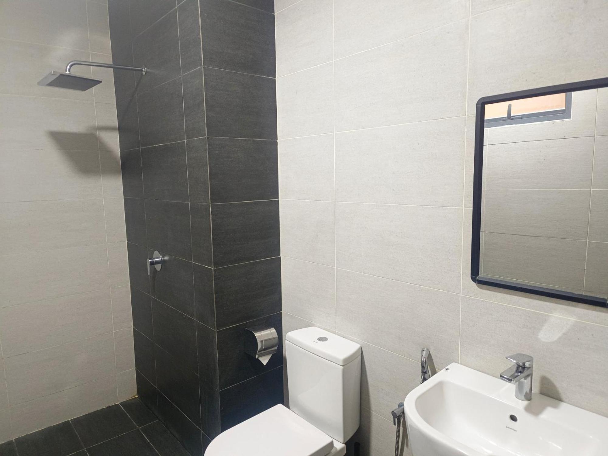 One Bedroom Troika Kota Bharu By Aghome, Modern Design Екстер'єр фото