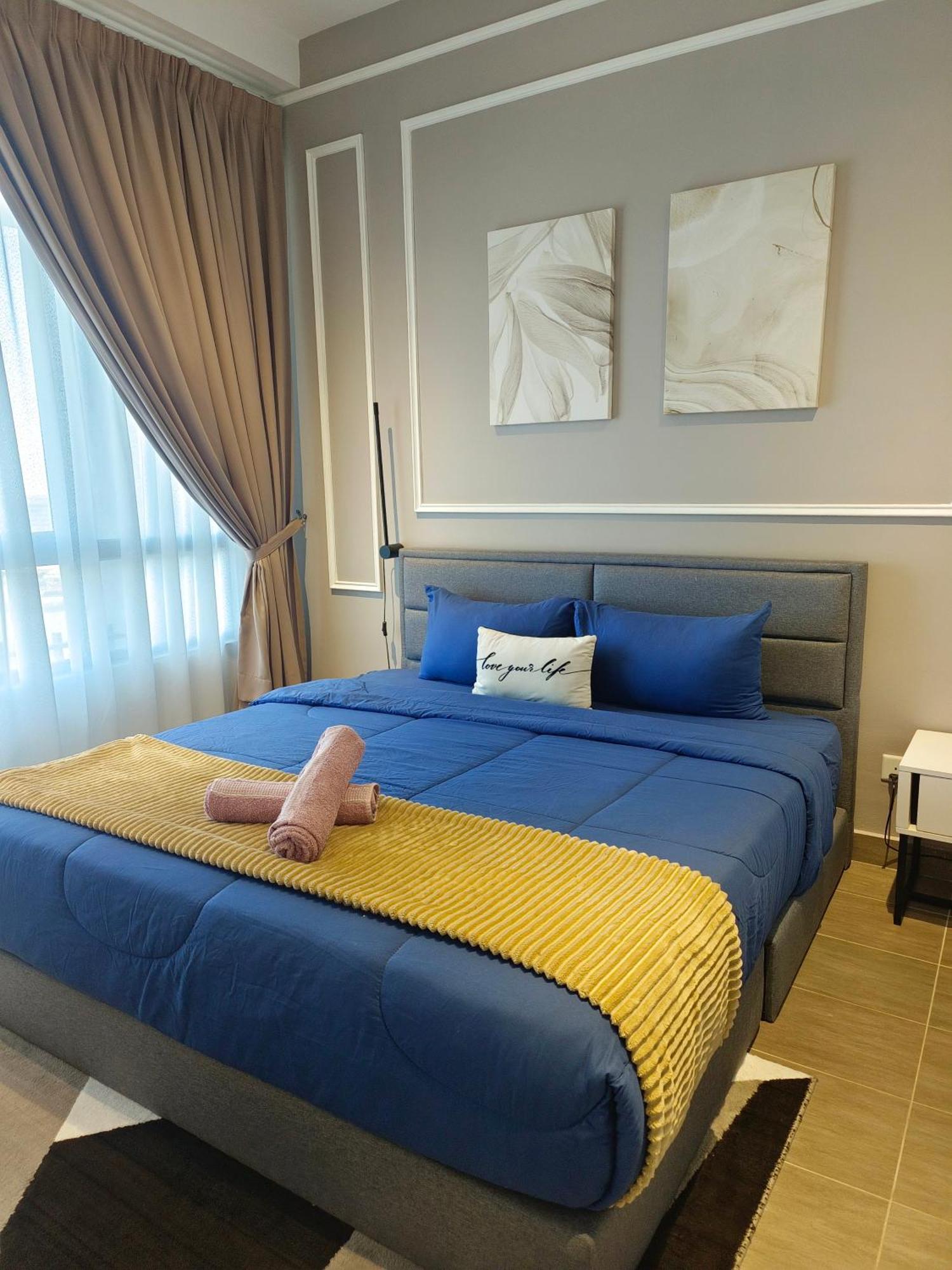 One Bedroom Troika Kota Bharu By Aghome, Modern Design Екстер'єр фото
