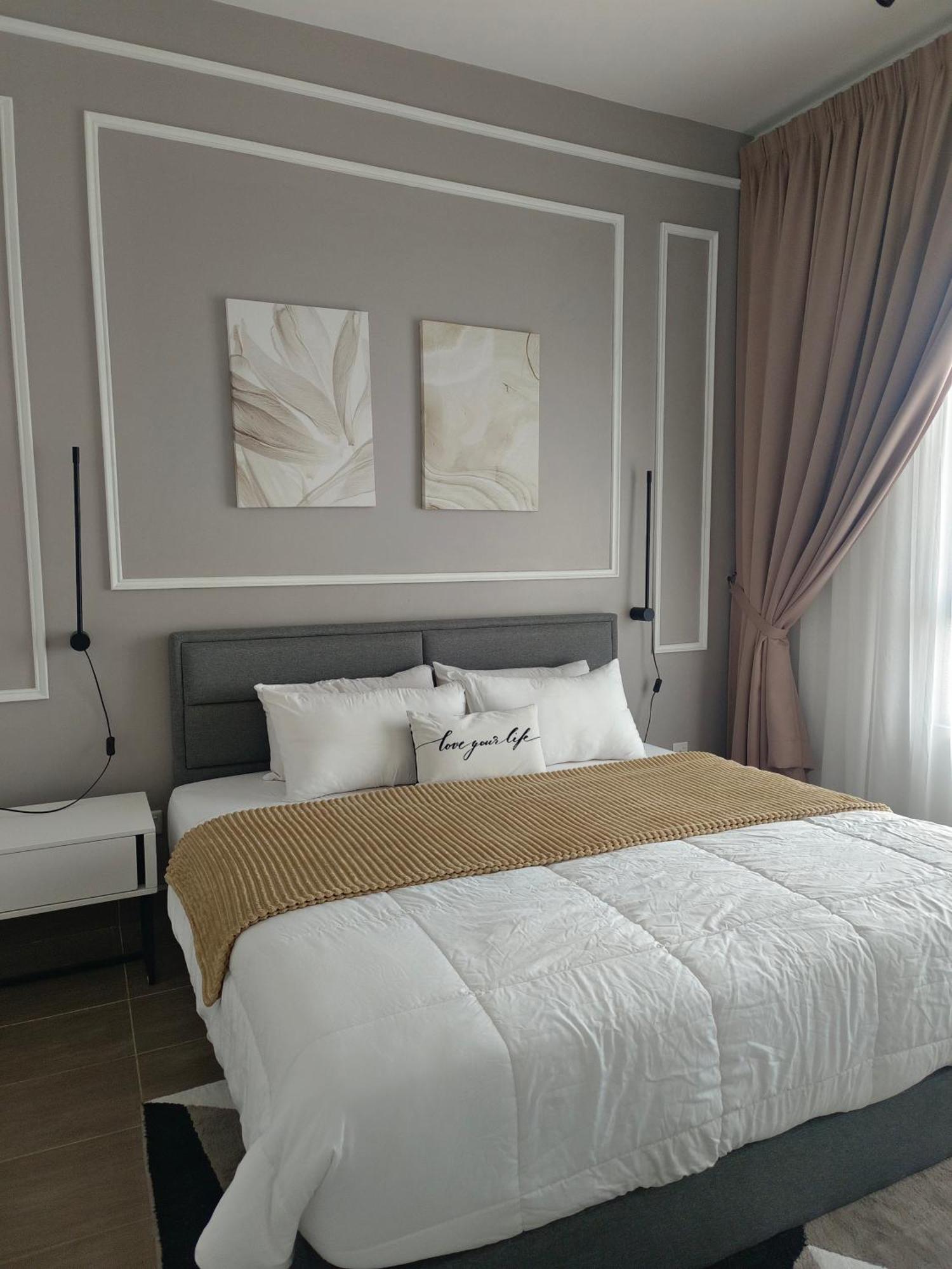 One Bedroom Troika Kota Bharu By Aghome, Modern Design Екстер'єр фото