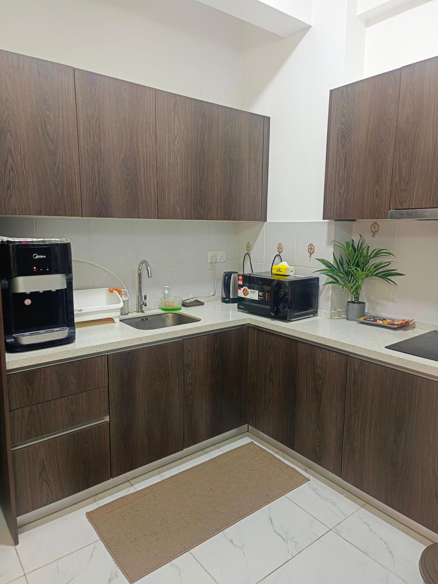 One Bedroom Troika Kota Bharu By Aghome, Modern Design Екстер'єр фото