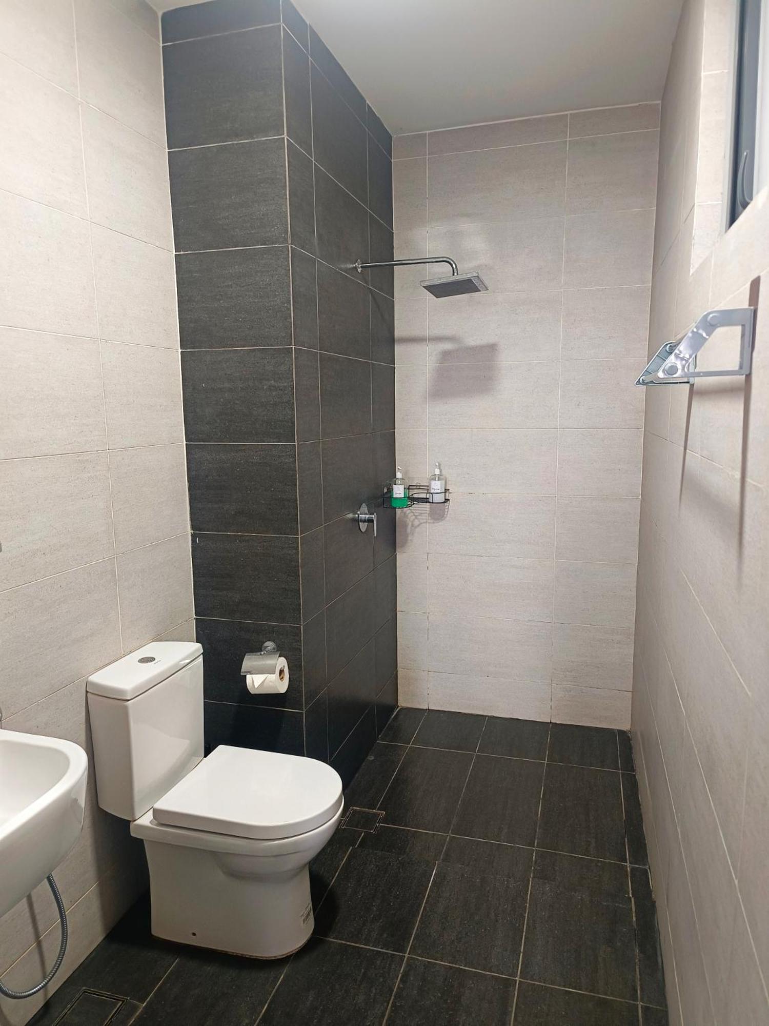 One Bedroom Troika Kota Bharu By Aghome, Modern Design Екстер'єр фото